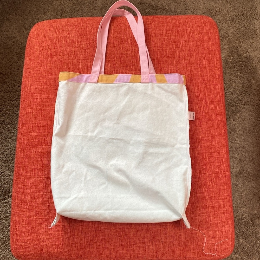 Skinny Dip London Cotton Canvas Groovy 60’s Psychedelic Mushroom Flower Tote Bag - Picture 8 of 13